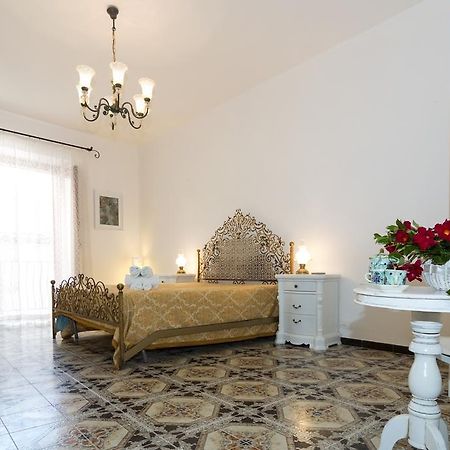 Bed & Breakfast Scicli Val Di Noto Oda fotoğraf